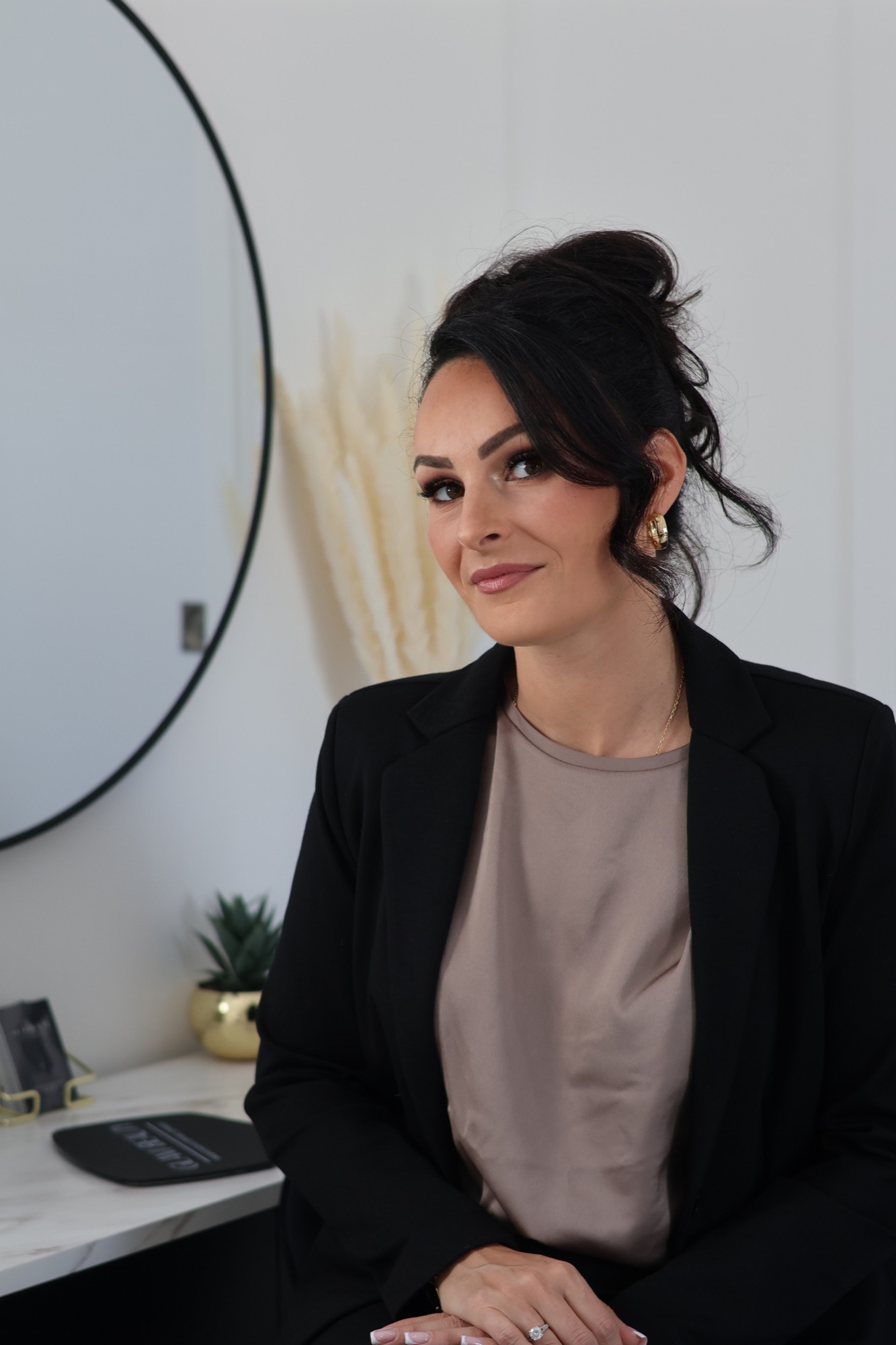 Jennifer - Maquilleuse et Coiffeuse professionnelle